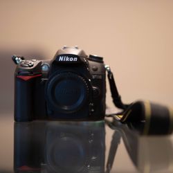 Camera Nikon D7000 DSLR 16.2 MP DX