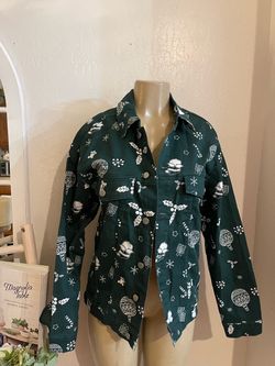 Green Christmas button up jacket with white holiday-themed graphics including snowflakes, candy canes, and ornaments #christmas #holiday size small ne