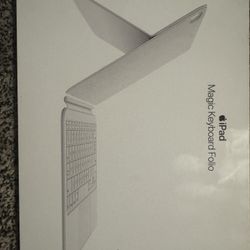 iPad 10th Generation Keyboard 