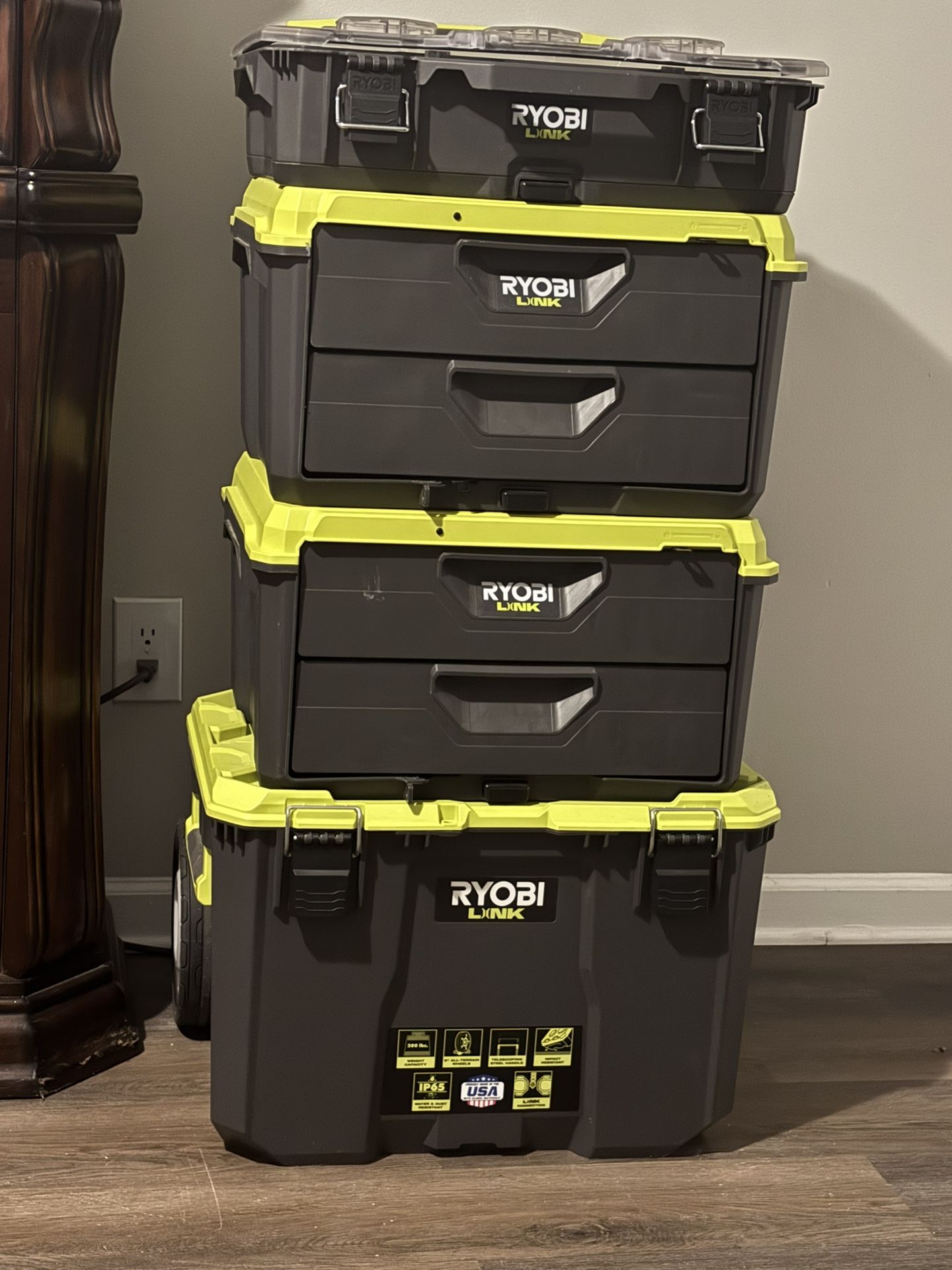 Ryobi Link Tool Box Kit dividers, and slide out drawers new