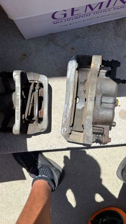 Front and back caliper set