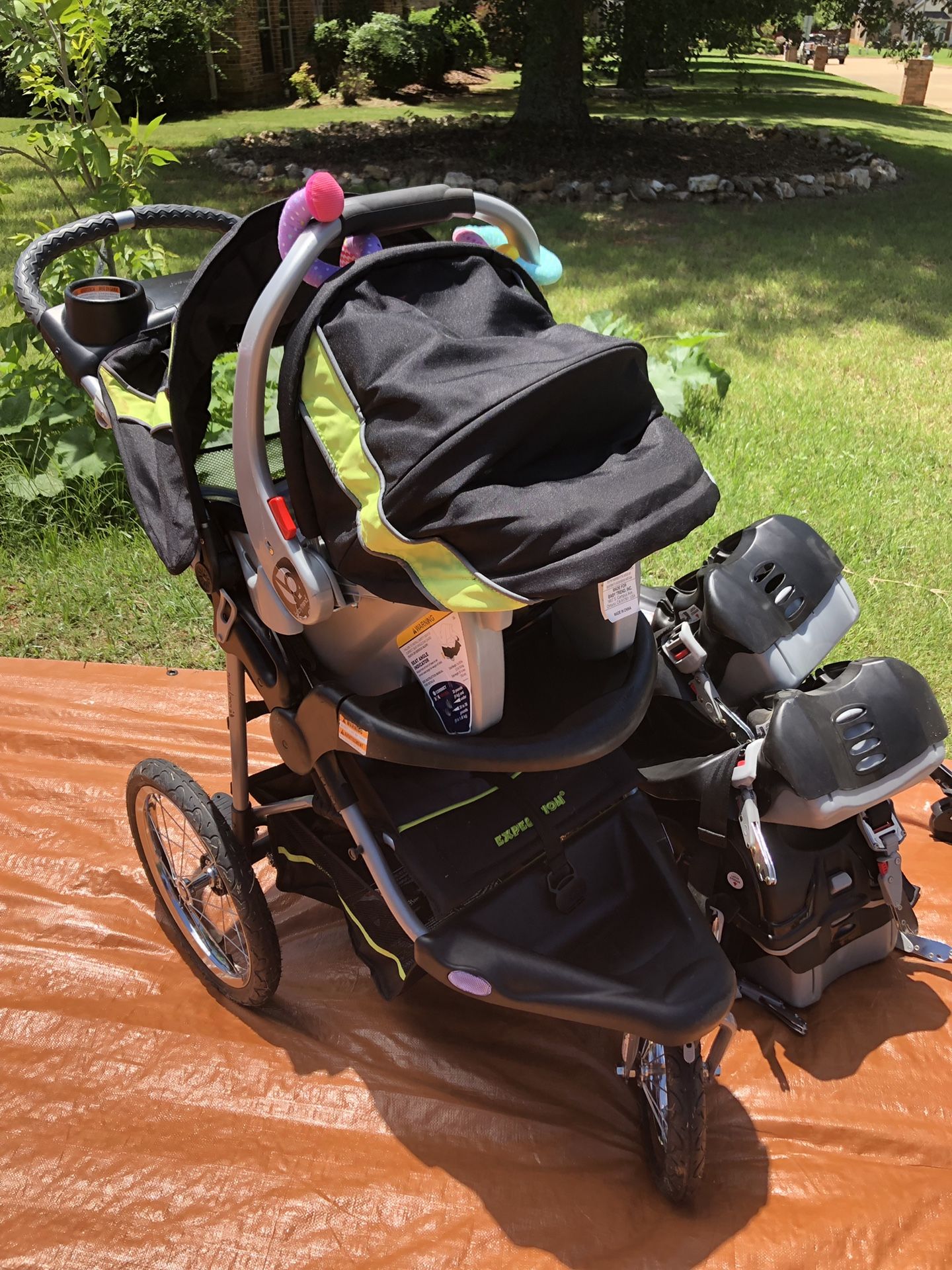 Baby Trend Jogging Stroller and Car seat Combo