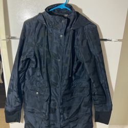 New Size 2X Black/Blue Medium Weight Zip/Button Up Raincoat W/Hood Has 2 Deep Pockets $15.00 