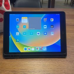 9th Gen 64 gig iPad!