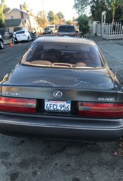1995 Lexus