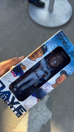DODGERS “Dave Roberts” Bobblehead