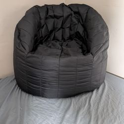 Big Joe Lumin Stretch Limo black bean bag chair like new!!!