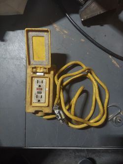 Plug in terminal