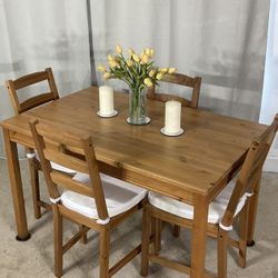Compact Kitchen Dining Table & 4 Chairs With Cushions IKEA -PERFECT FOR APARTMENT!