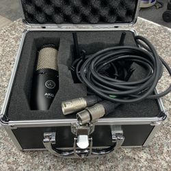 AKG P220 Perception High-Performance Condenser Microphone