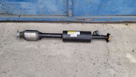 2016-2020 Kia Optima lower Resonator muffler