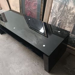 TV  Entertainment Center