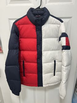 Tommy Hilfiger men's colorblock puffer jacket 