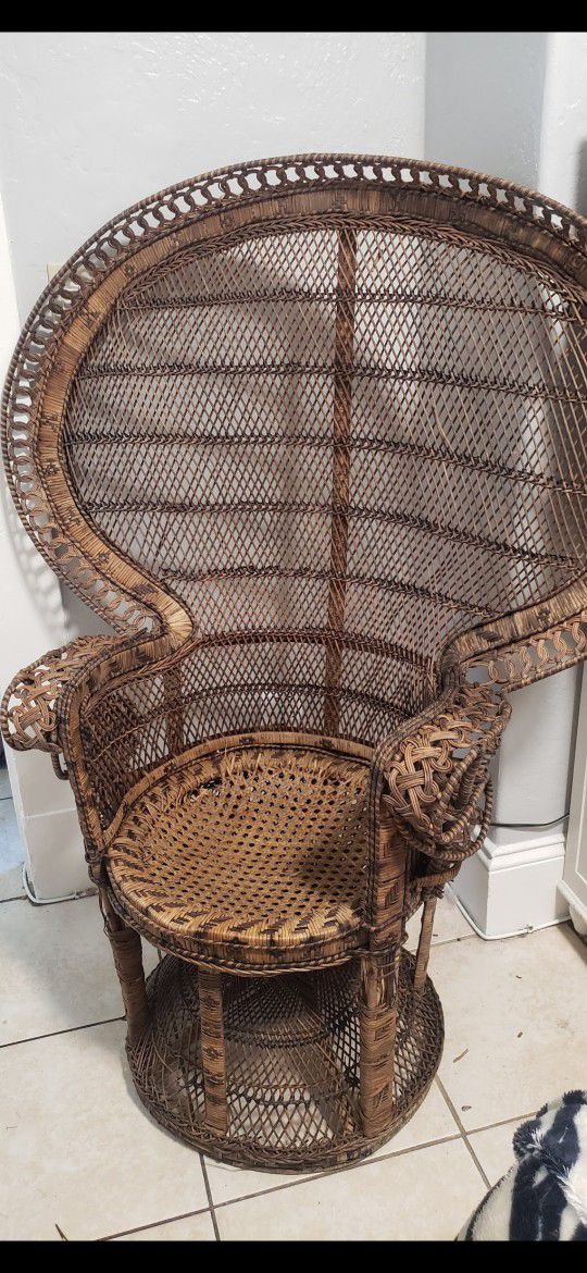 Peacock Wicker Rattan Chair