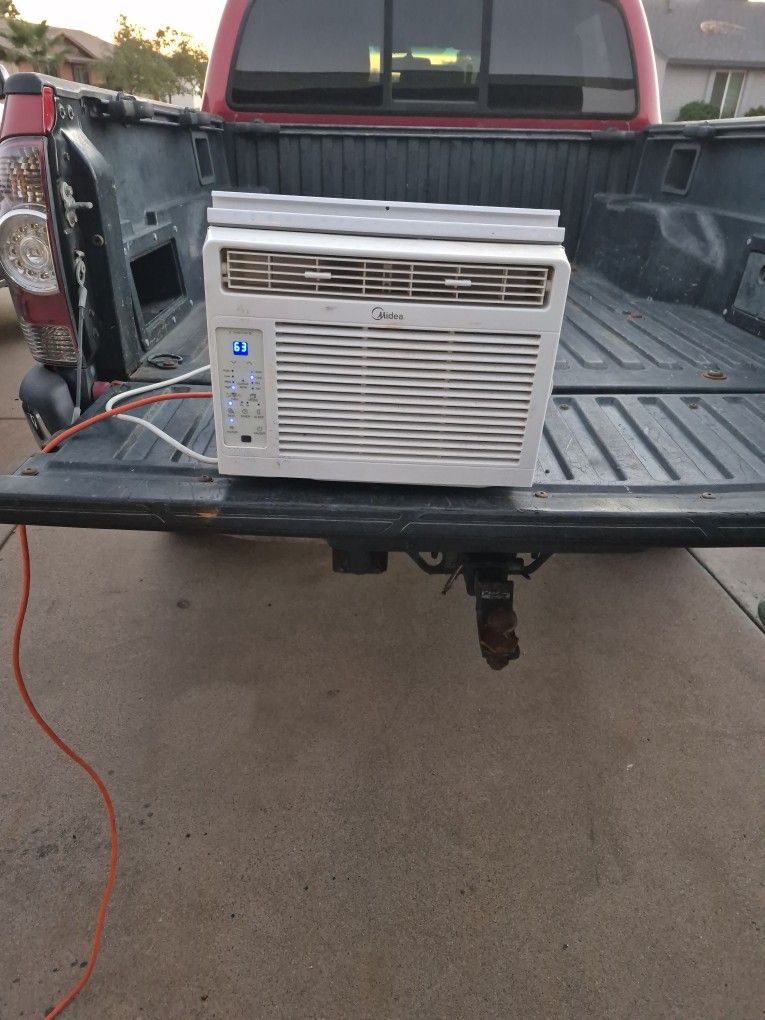Portable AC Unit (Window)