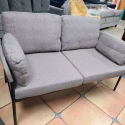 New Love Seat