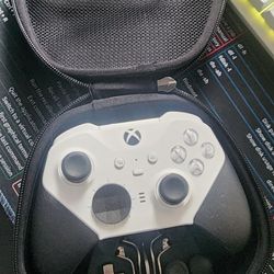 Elite Series 2 Controller And Case 