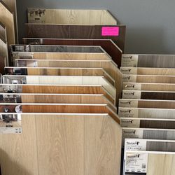 Vinyl & Laminate Floor/ Piso $1.35 5.5mm