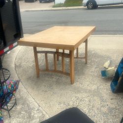 Free Table