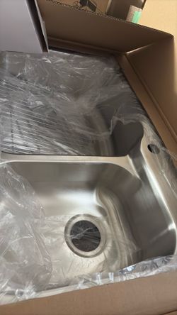 Glacier Bay dual mount 60/40 stainless steel kitchen sink with soap, dispenser and faucet