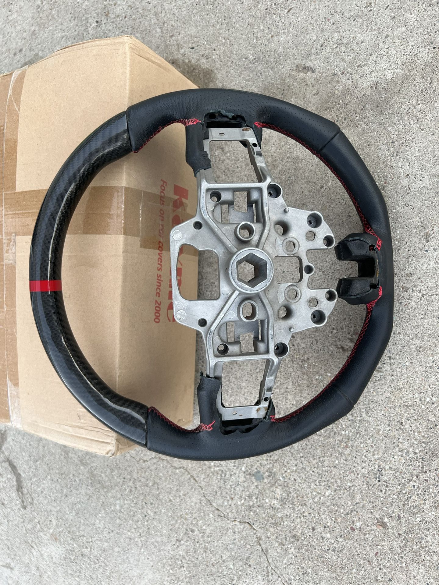 Mustang Carbon Steering Wheel