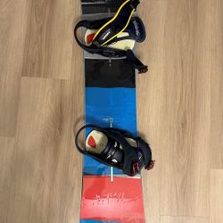 Burton Flying V Custom 156 Snowboard With Bindings And Travel Bag