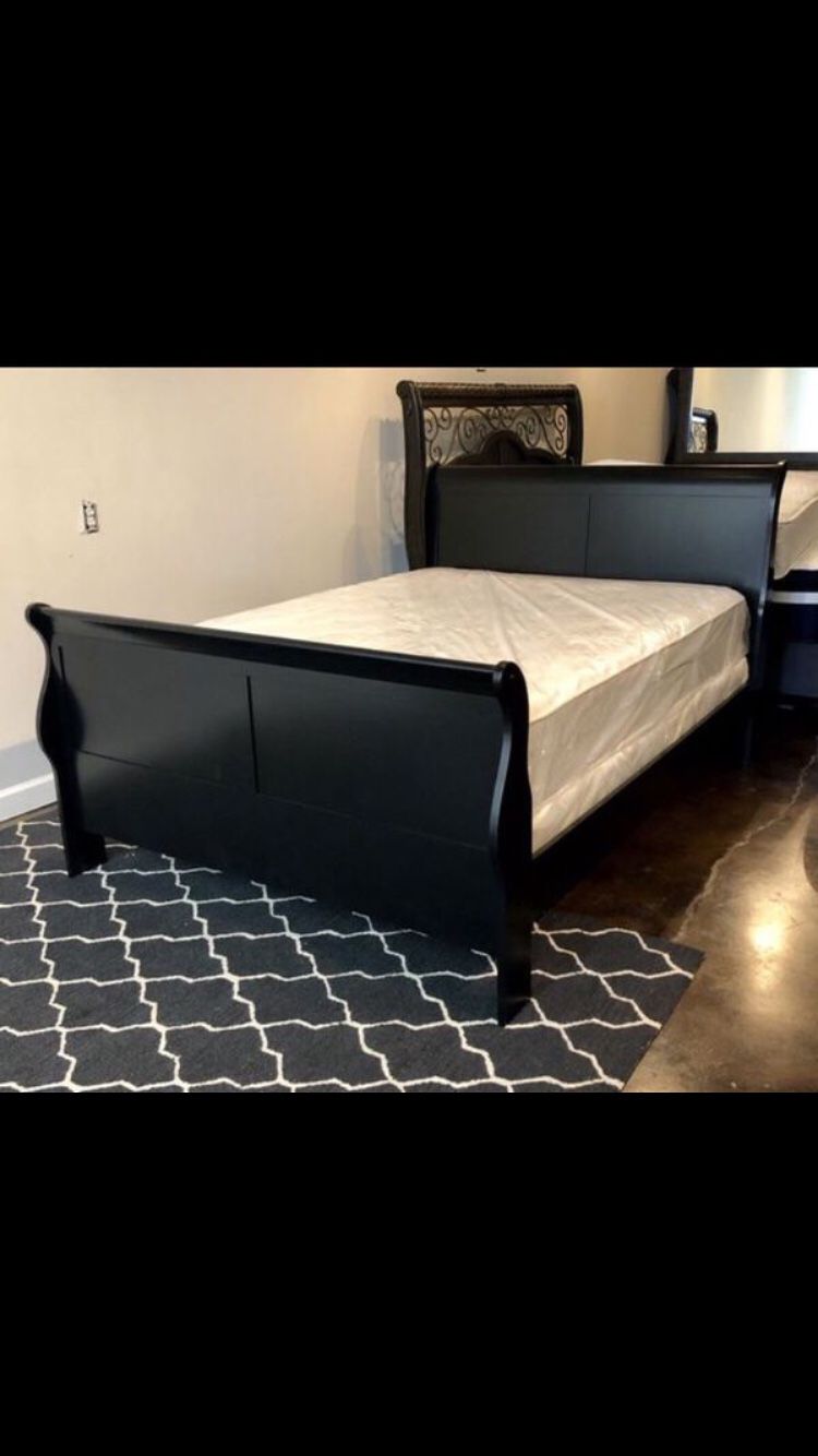 King black sleigh bed with mattress and free delivery