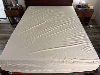 Queen Memory Foam Mattress