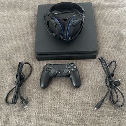 PS4 slim