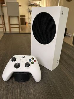 Xbox Series S (Free Delivery)