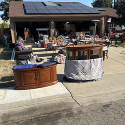 Garage Sale 8763 Pacific Hills Way Sac Ca 95828