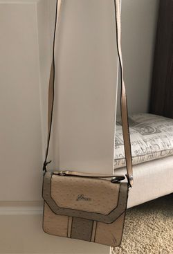 Guess shoulder bag