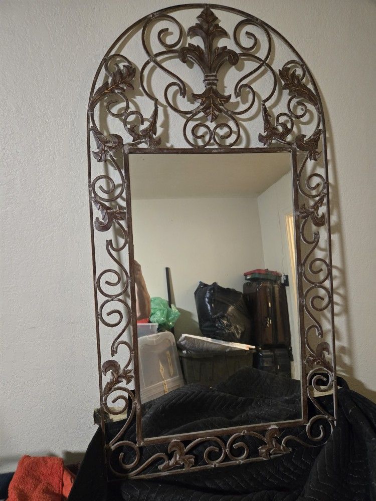 Beautiful LARGE MIRROR AND FLOATING SHELF