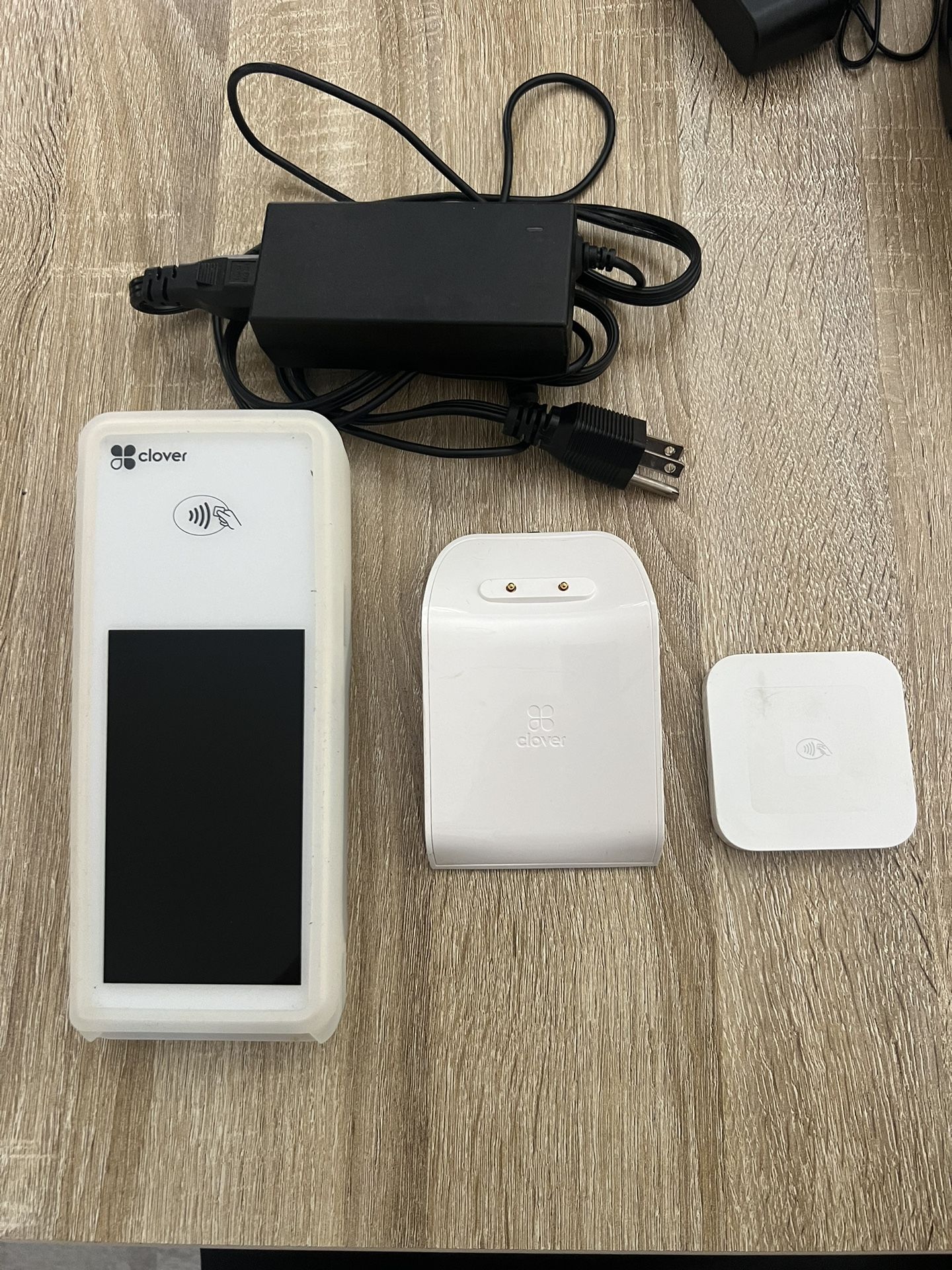 Clover Mobile Card Reader