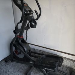 Schwinn E470 Elliptical Trainer
