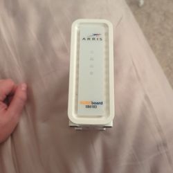 Arris Surfboard SB6183 Modem