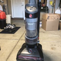 Wind Tunnel Cord Rewind Pro Vacuum Cleaner