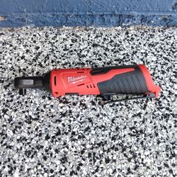 RATCHET 3/8" MILWAUKEE TOOL ONLY 