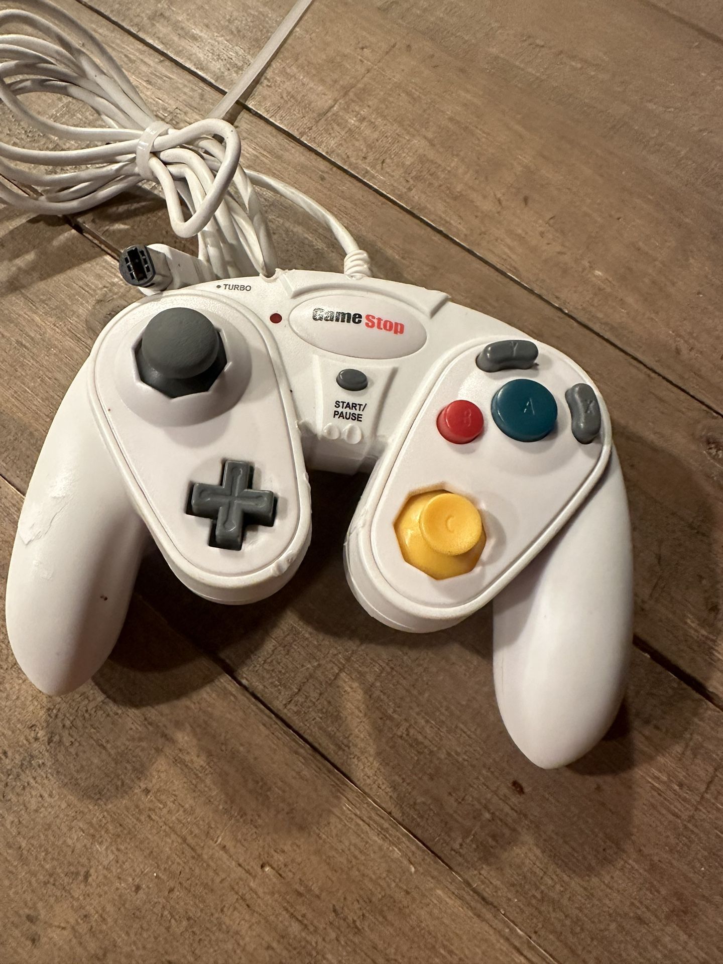 Play Game Gamestop Turbo G3 Gamecube & Wii Gamepad Game Controller 6.5FT Cable, White