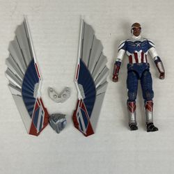 CAPTAIN AMERICA FALCON Marvel Diamond Select Disney Exclusive SAM WILSON