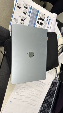 2025 macbook air model a3241