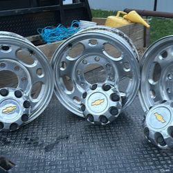 Chevy 2500 Duramax Wheels