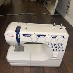 Janome sewing Machine 