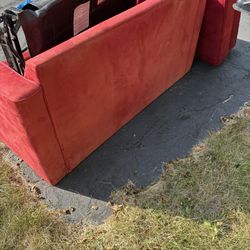 Red Loveseat w Twin Pull Out Sleeper 