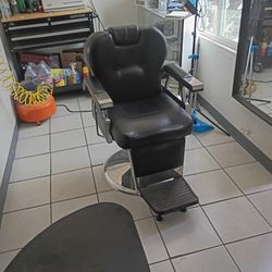 Barber Chair 