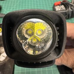  Niterider Pro 1800  bicycle light 