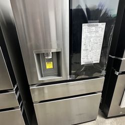 New PrintProof Stainless Steel LG  Standard-Depth MAX 28.6 Cu. Ft. 4-Door French Door-in-Door Smart Refrigerator