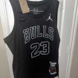 Jordan black Chicago Bulls jersey size xl