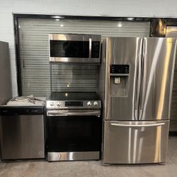 🔥 4-Piece Kitchen Appliance Set – Ready to Go! 🔥
