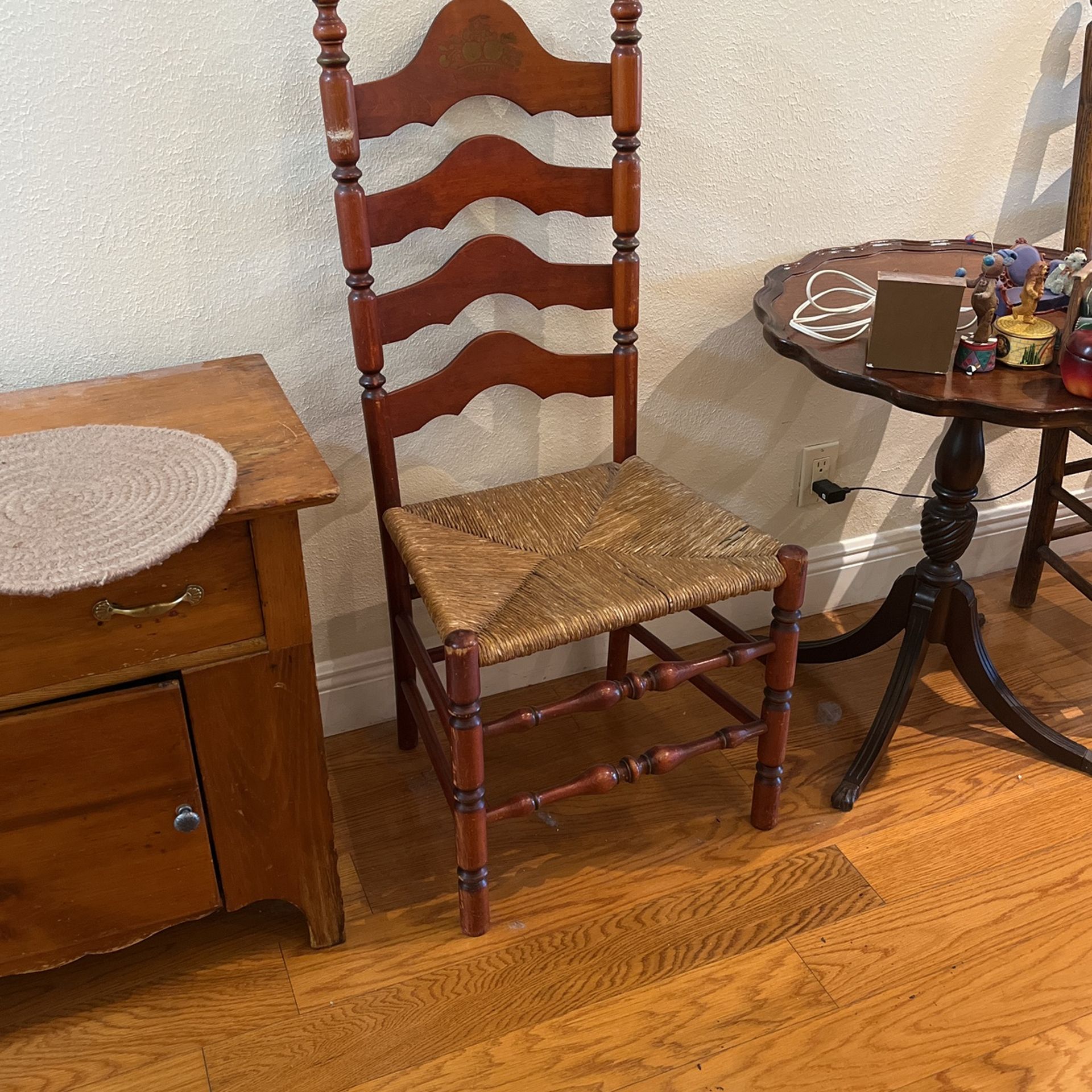 Antiques Chair